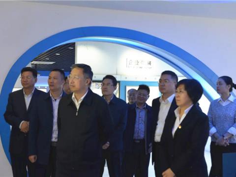 省总工会马永青副主席一行来suncitygroup太阳集团集团调研职工文化及阵地建设工作